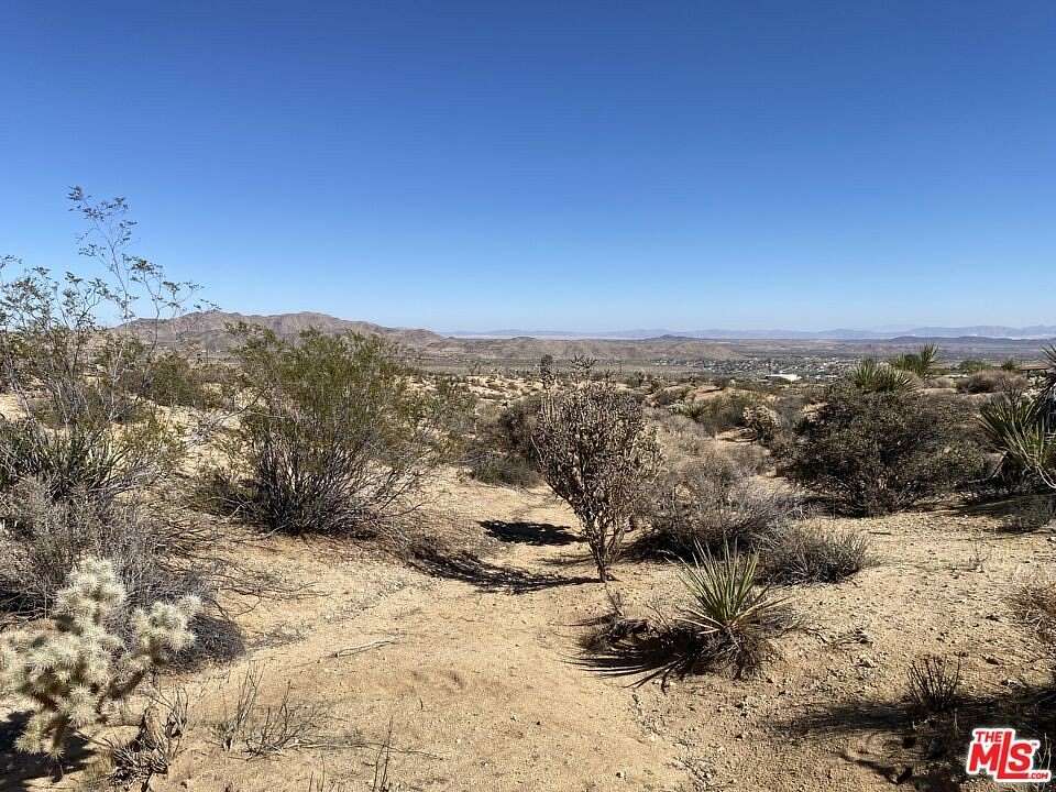 2.62 Acres of Land for Sale in Joshua Tree, California
