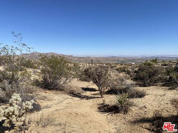 2.62 Acres of Land for Sale in Joshua Tree, California