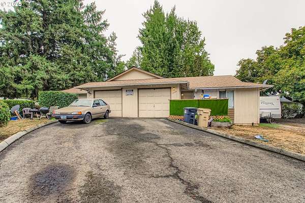 12.8 Acres of Land with Home for Sale in Tualatin, Oregon