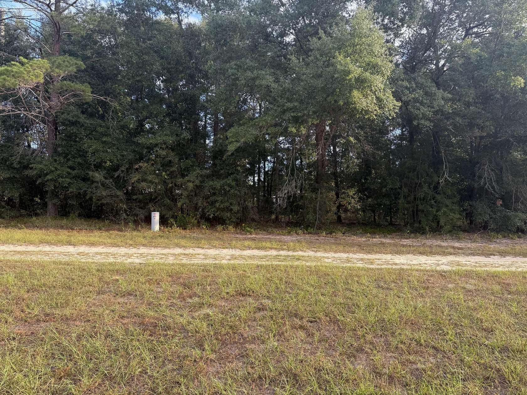 0.4 Acres of Residential Land for Sale in DeFuniak Springs, Florida