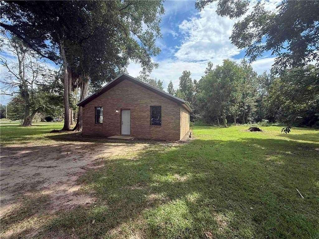 12 Acres of Land with Home for Sale in Bay Minette, Alabama