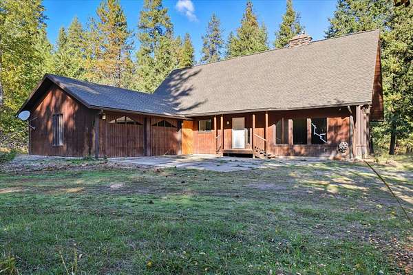 5 Acres of Residential Land with Home for Sale in Chattaroy, Washington