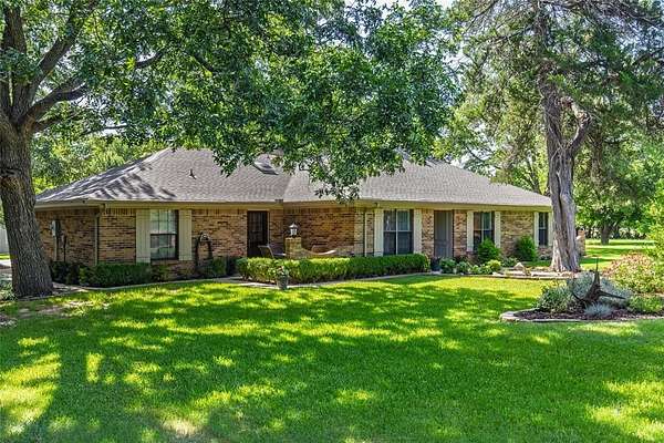 4.8 Acres of Residential Land with Home for Sale in Anna, Texas