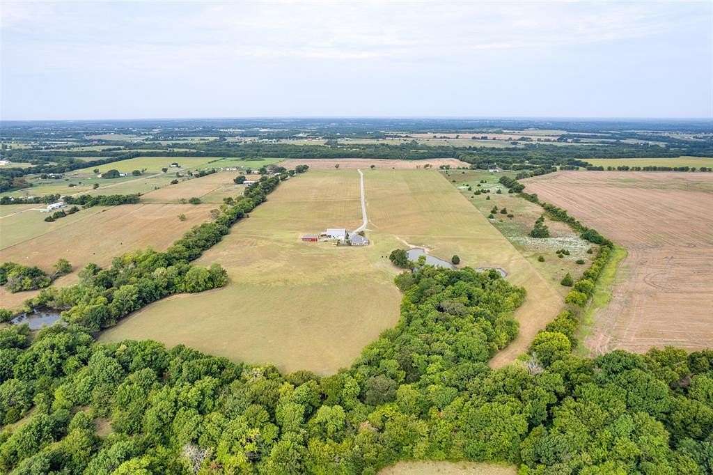 22.5 Acres of Agricultural Land for Sale in Bells, Texas