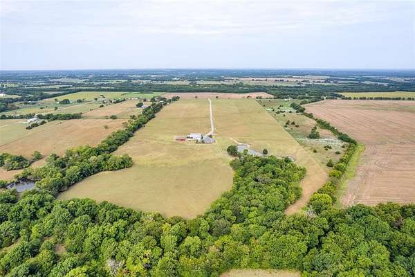 22.5 Acres of Agricultural Land for Sale in Bells, Texas