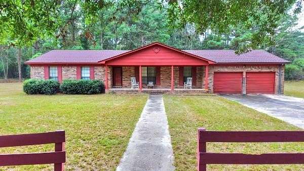 4 Acres of Residential Land with Home for Sale in Glenwood, Alabama