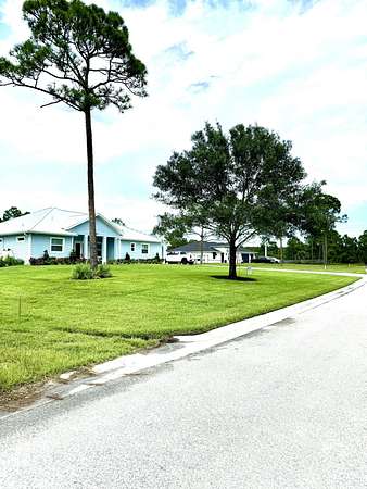 1 Acre of Residential Land for Sale in Fort Pierce, Florida