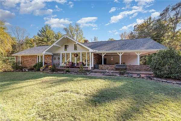 4.34 Acres of Residential Land with Home for Sale in Stoneville, North Carolina