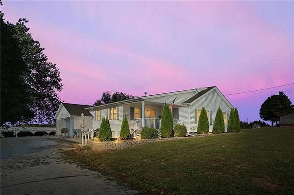 17 Acres of Land with Home for Sale in Dearborn, Missouri