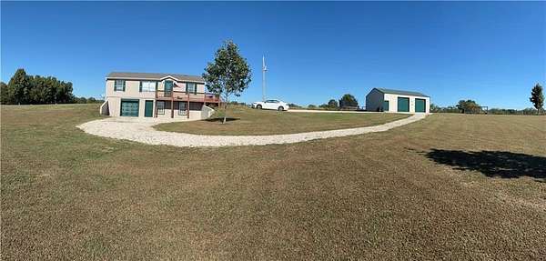 5 Acres of Residential Land with Home for Sale in Centerview, Missouri