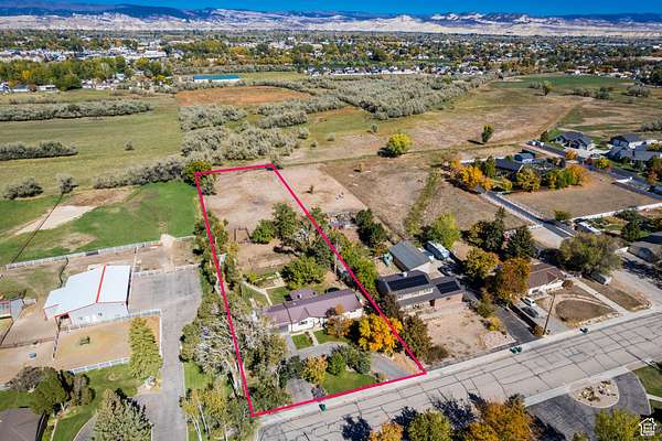 1.5 Acres of Residential Land with Home for Sale in Vernal, Utah