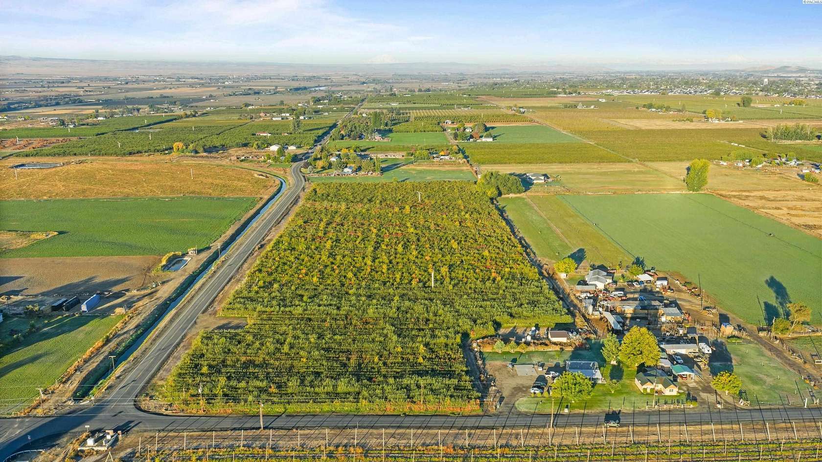 19.6 Acres of Agricultural Land for Sale in Grandview, Washington