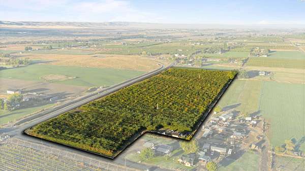 19.6 Acres of Agricultural Land for Sale in Grandview, Washington