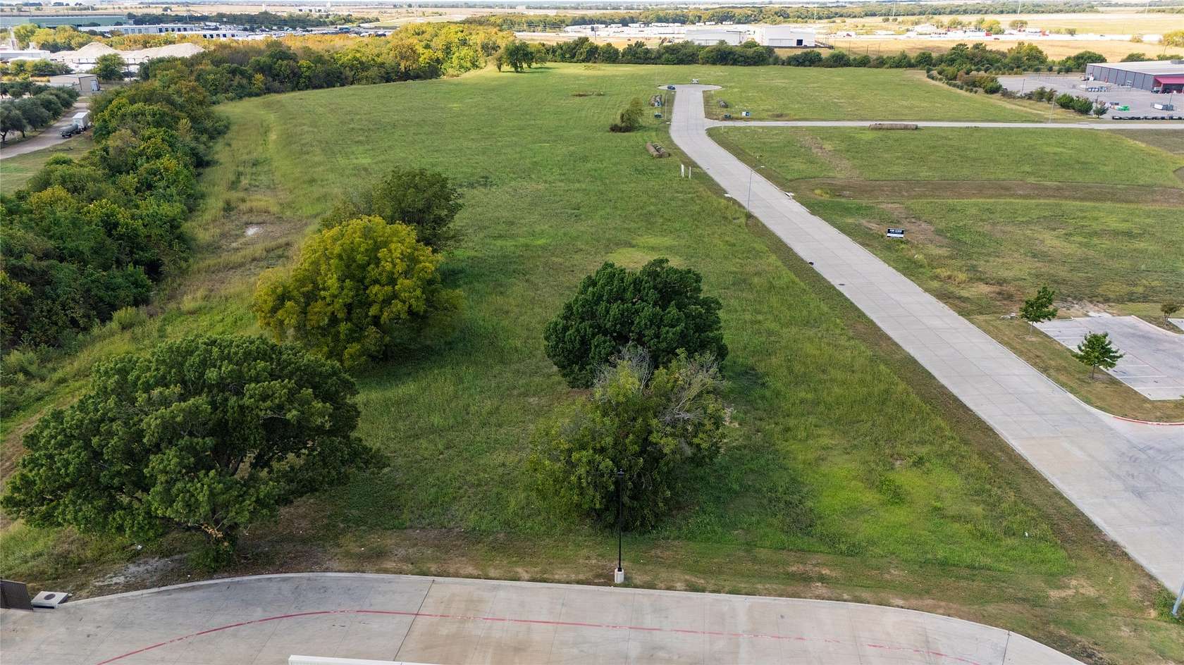 1.6 Acres of Commercial Land for Sale in Waxahachie, Texas