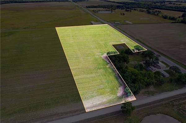 14 Acres of Agricultural Land for Sale in Parsons, Kansas