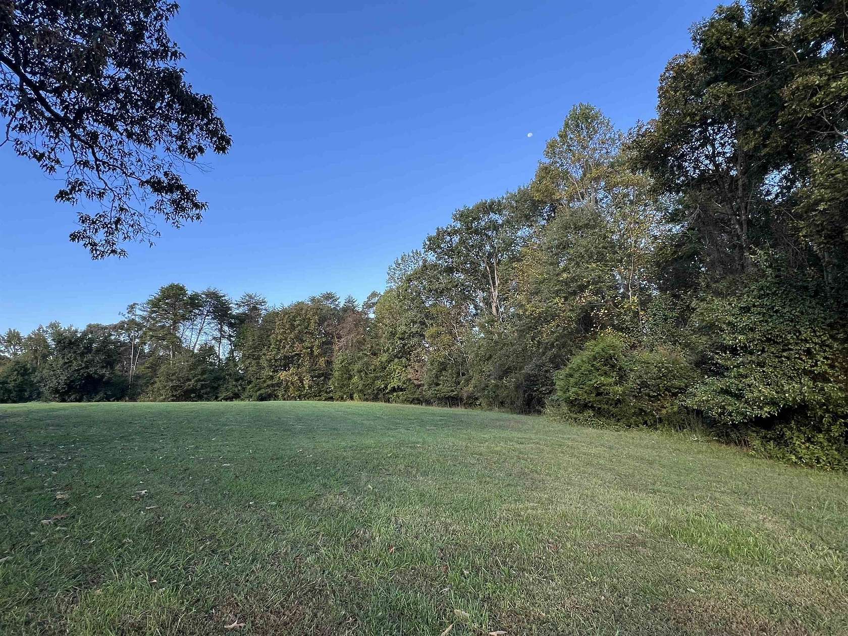 3.79 Acres of Land for Sale in Campobello, South Carolina