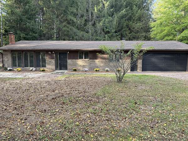 2.6 Acres of Residential Land with Home for Sale in Mattawan, Michigan