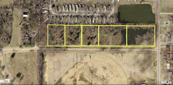 1 Acre of Residential Land for Sale in Carbondale, Illinois