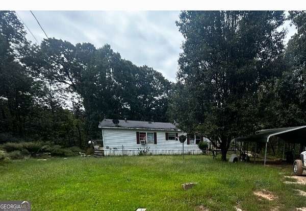 2 Acres of Residential Land with Home for Sale in Carnesville, Georgia