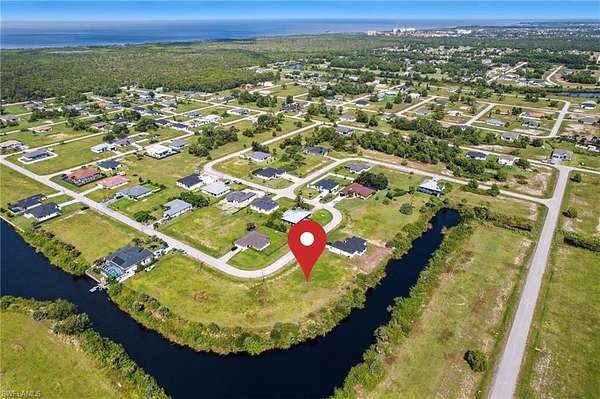 0.27 Acres of Residential Land for Sale in Cape Coral, Florida