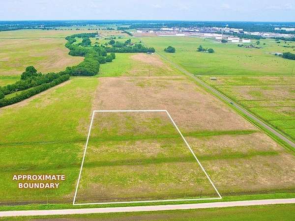 4.84 Acres of Residential Land for Sale in Wynnewood, Oklahoma