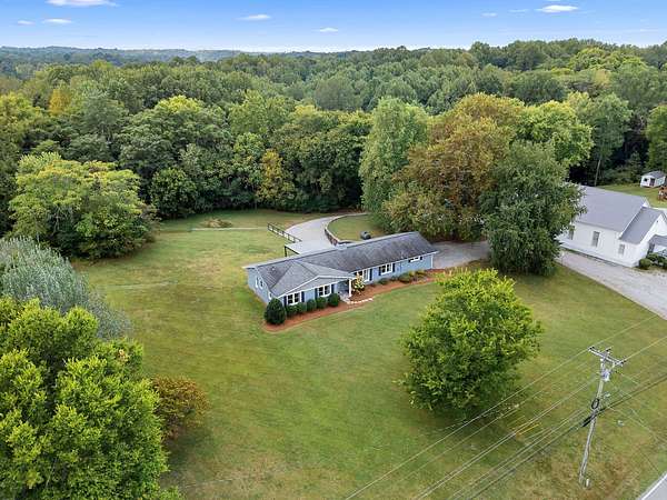 3 Acres of Residential Land with Home for Sale in Columbia, Tennessee
