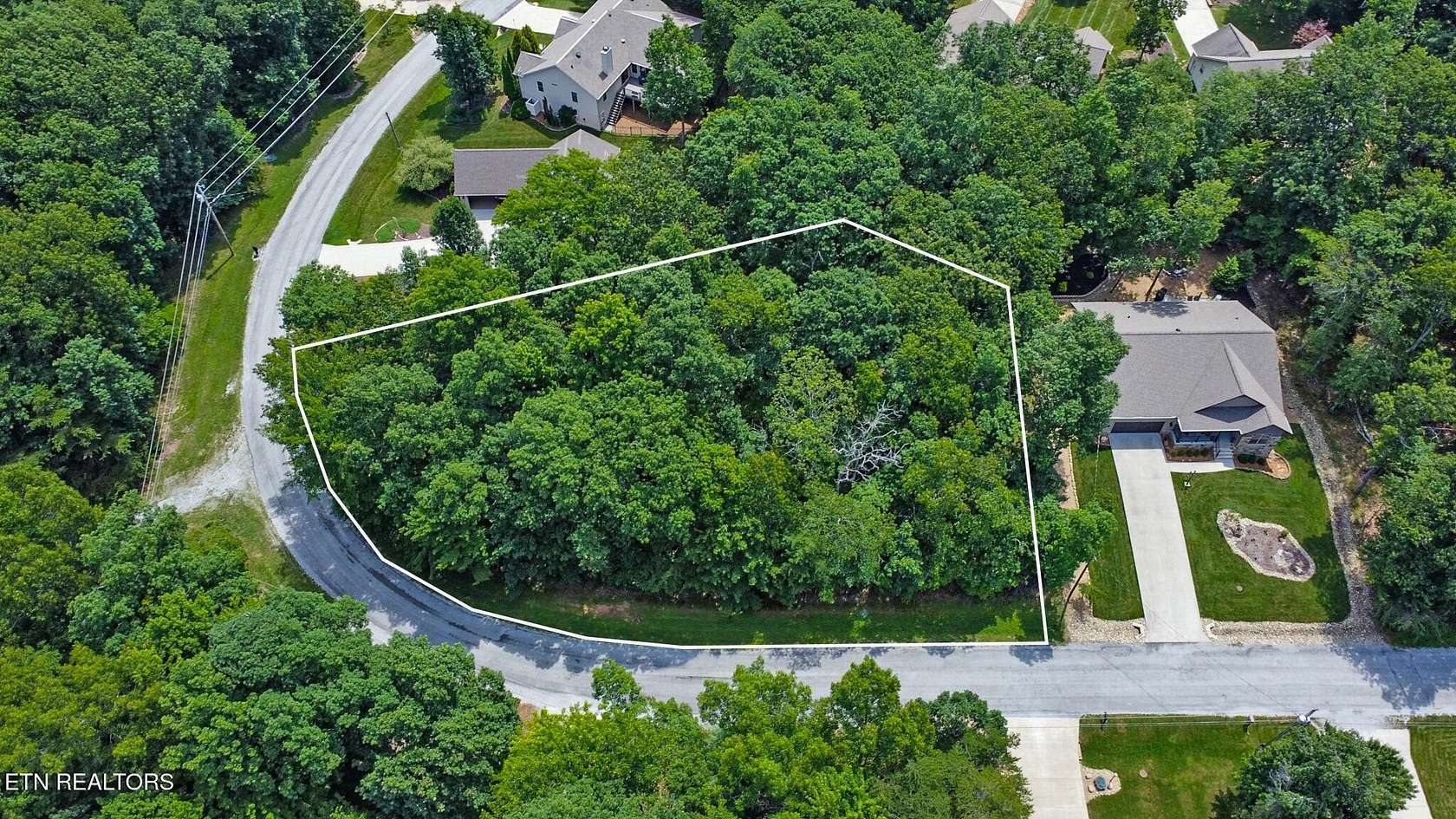 0.62 Acres of Residential Land for Sale in Crossville, Tennessee