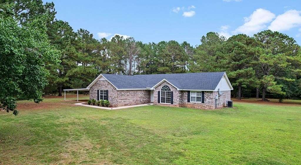 14 Acres of Land with Home for Sale in Dawson, Georgia