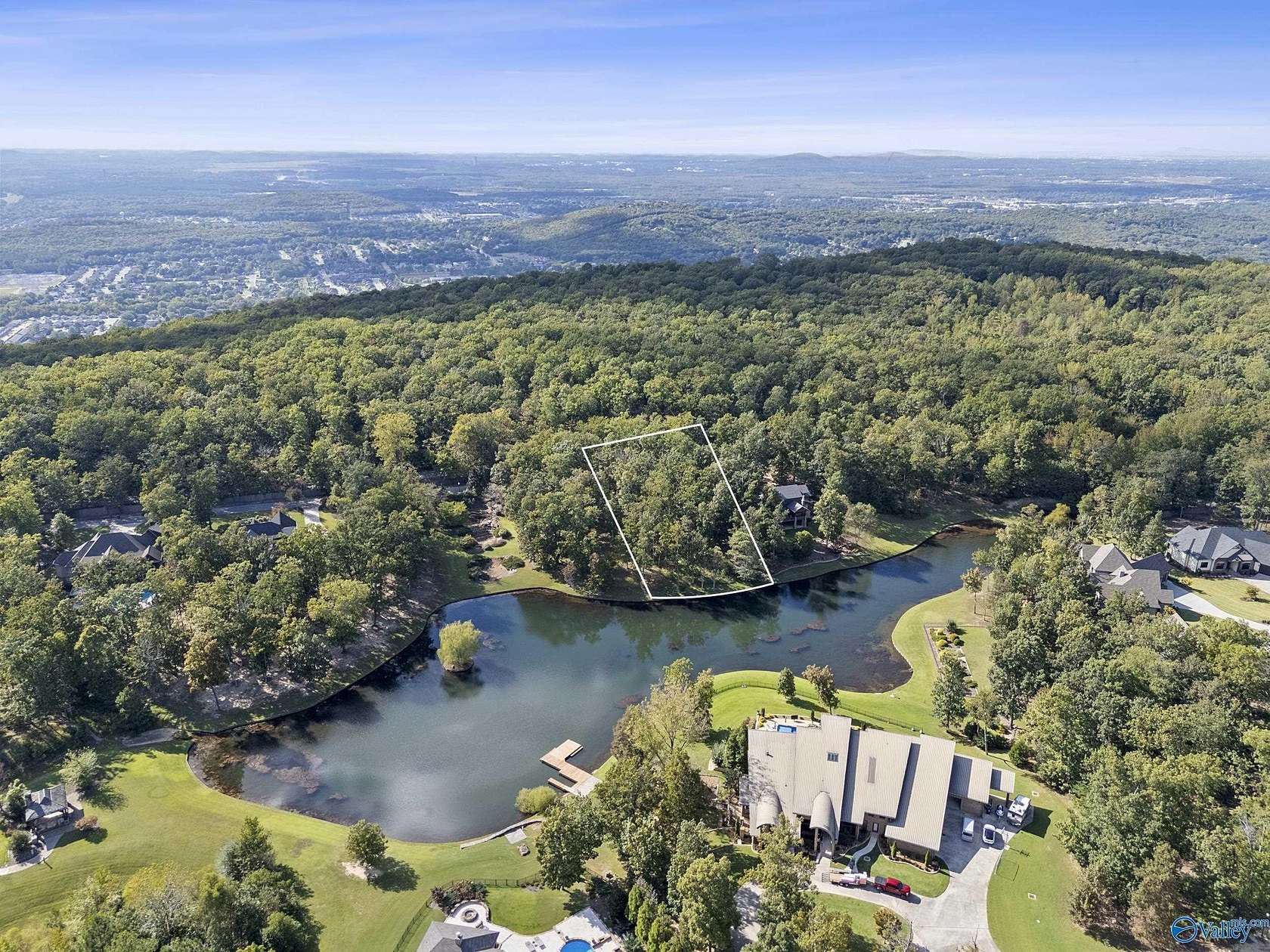 0.86 Acres of Land for Sale in Huntsville, Alabama