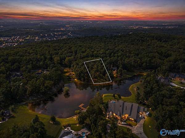 0.86 Acres of Land for Sale in Huntsville, Alabama