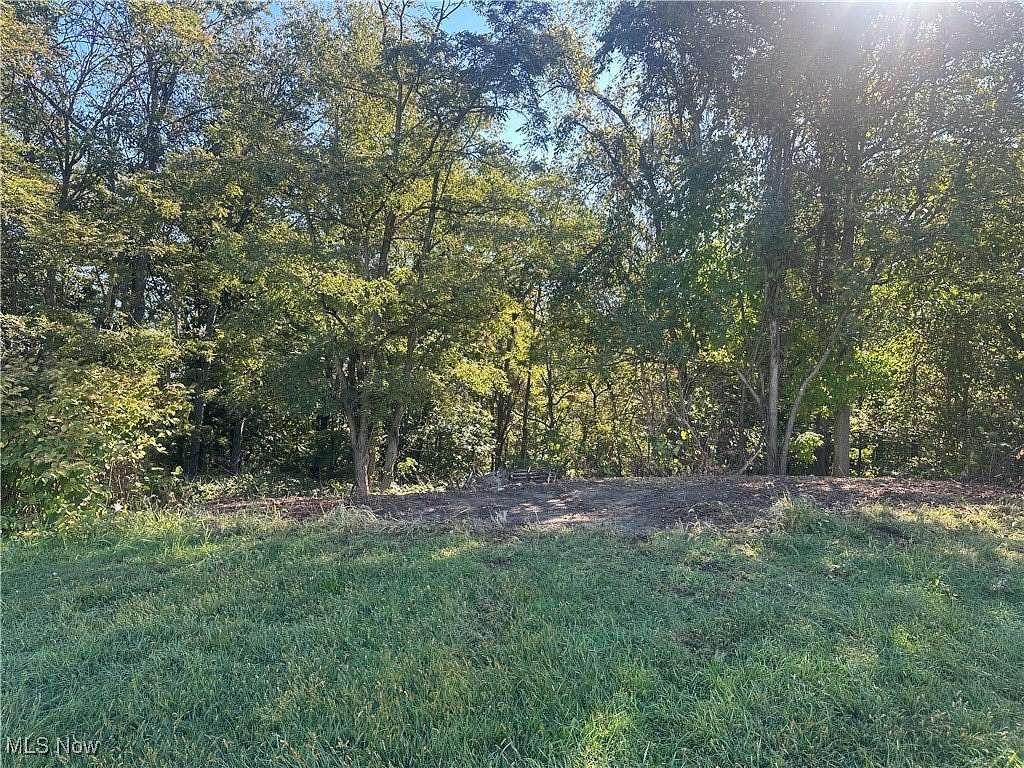 0.39 Acres of Residential Land for Sale in Barnesville, Ohio