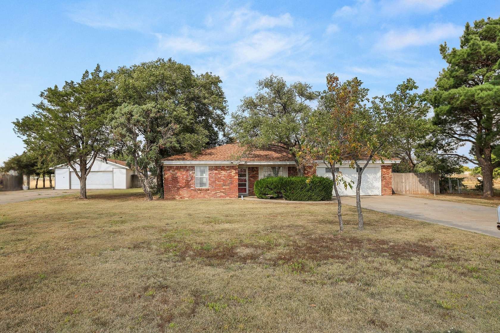 1.68 Acres of Residential Land with Home for Sale in Amarillo, Texas