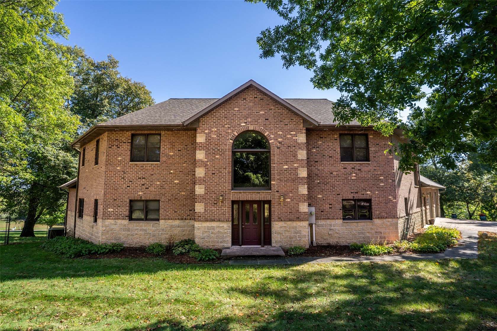 2 Acres of Residential Land with Home for Sale in Newton, Iowa