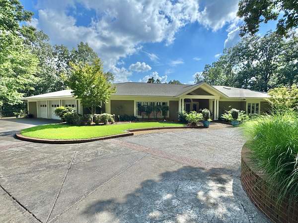 2.4 Acres of Land with Home for Sale in Columbus, Mississippi