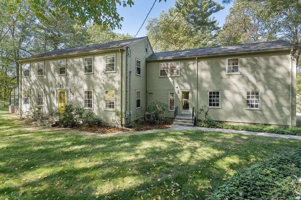 1.85 Acres of Residential Land with Home for Sale in Weston, Massachusetts