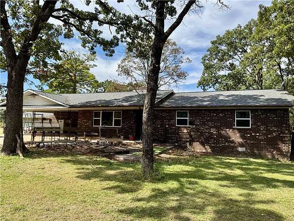 41.7 Acres of Agricultural Land with Home for Sale in Eureka Springs, Arkansas