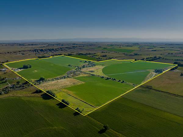 325 Acres of Improved Agricultural Land for Sale in Riverton, Wyoming