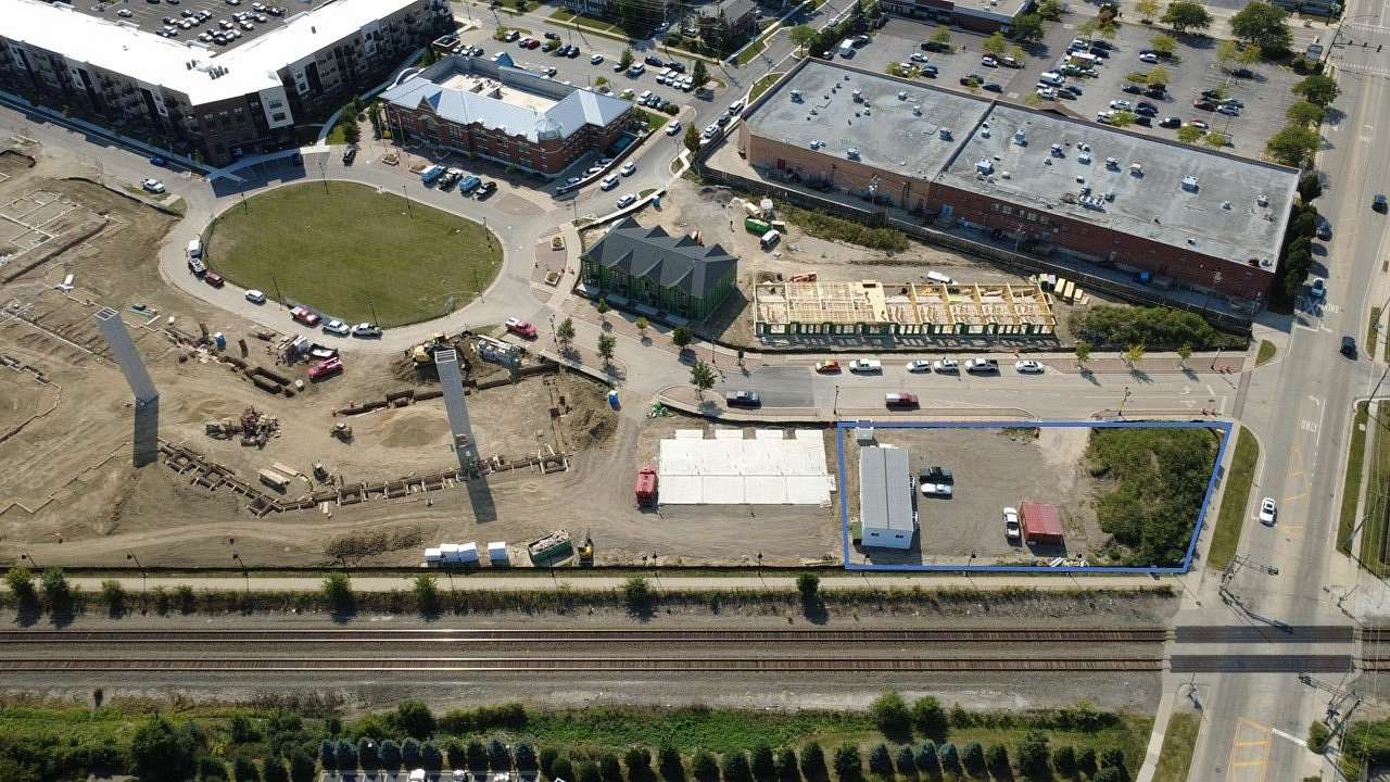 0.88 Acres of Mixed-Use Land for Sale in Mundelein, Illinois