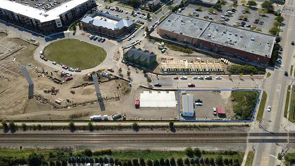 0.88 Acres of Mixed-Use Land for Sale in Mundelein, Illinois