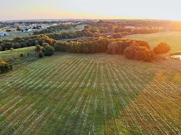 4 Acres of Residential Land for Sale in West, Texas