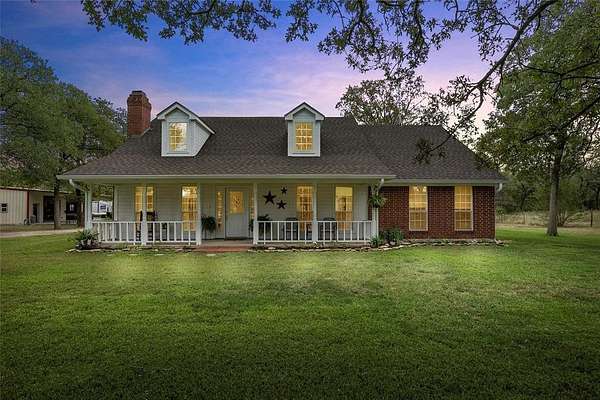 9.16 Acres of Residential Land with Home for Sale in Axtell, Texas