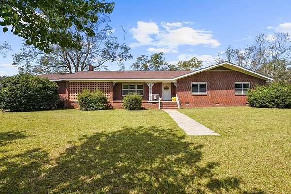 1.79 Acres of Land with Home for Sale in Slocomb, Alabama