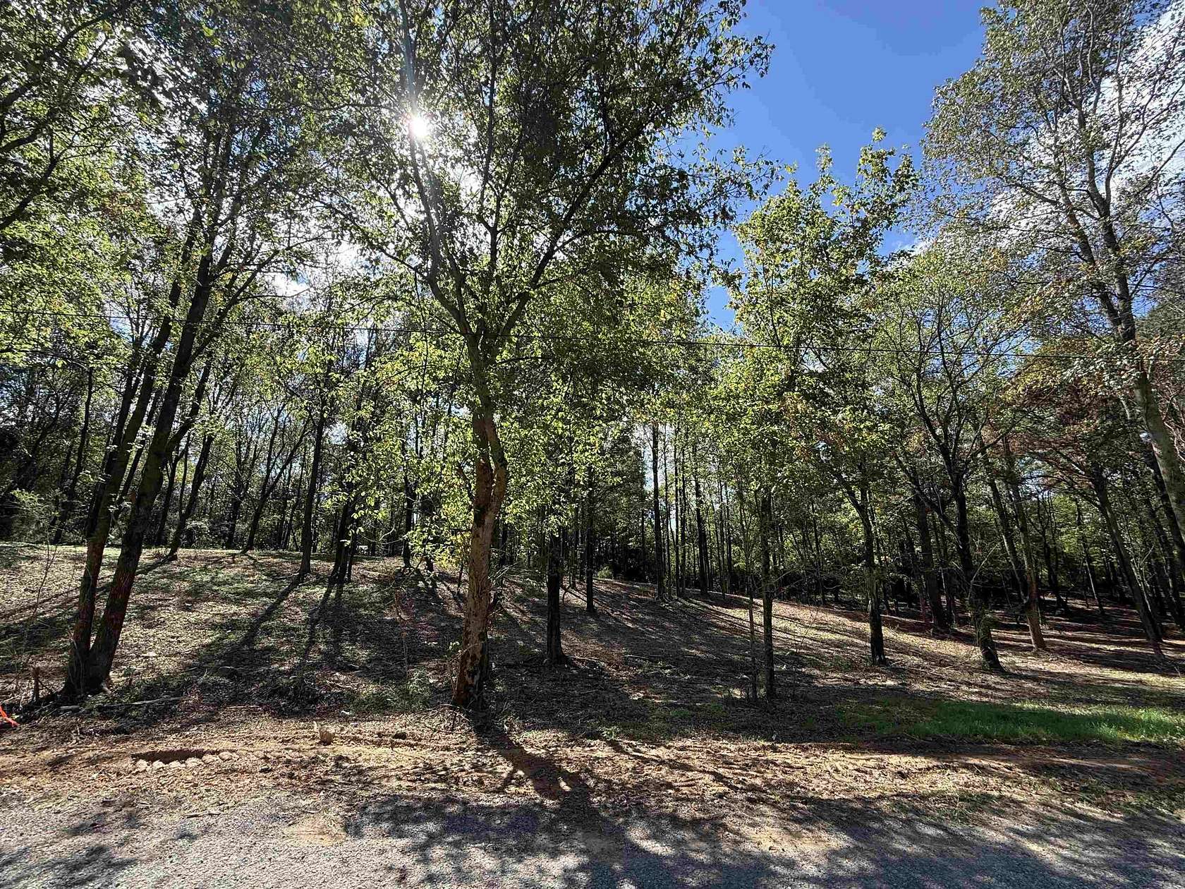 0.75 Acres of Residential Land for Sale in Vinemont, Alabama