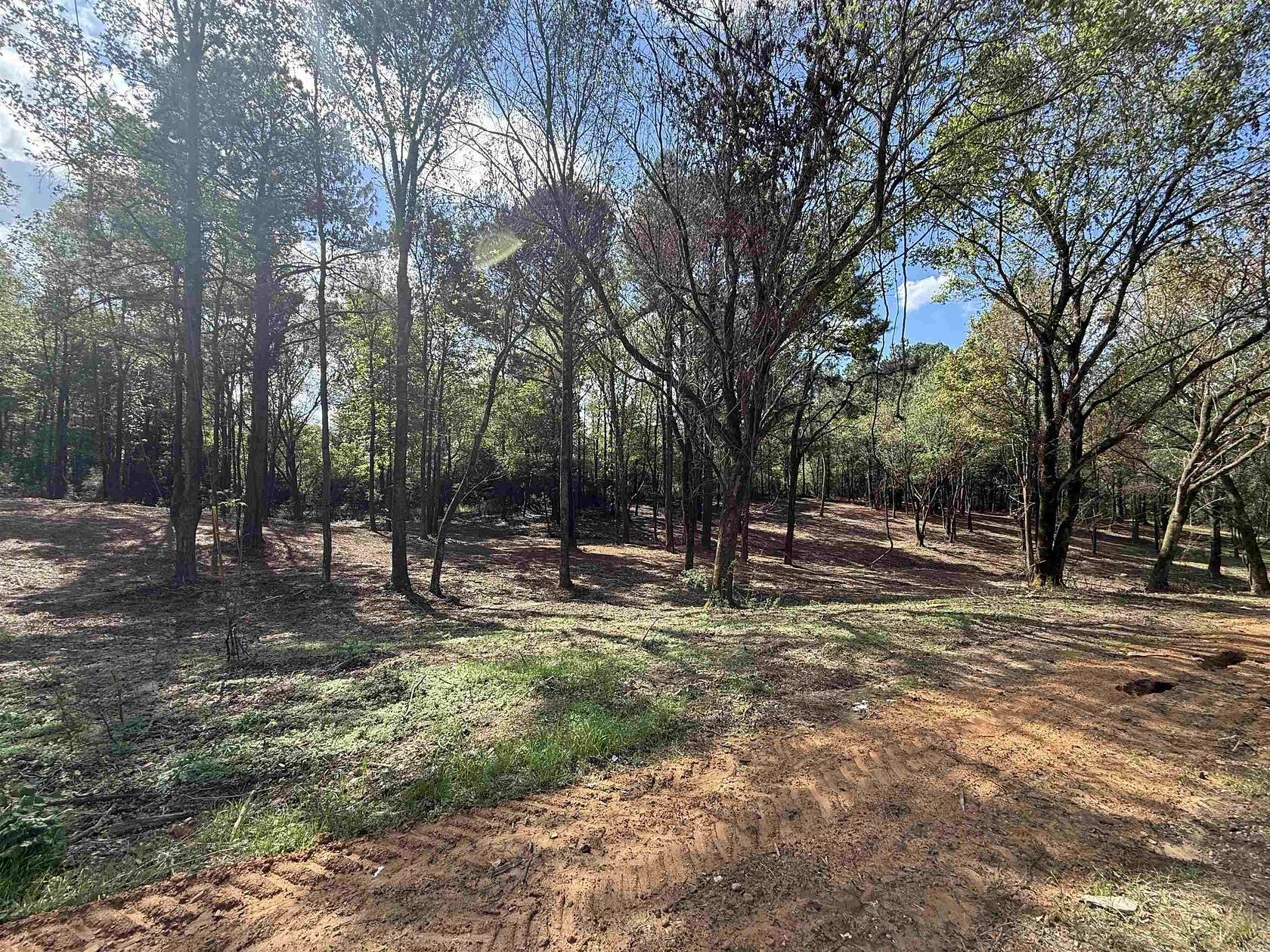 0.75 Acres of Residential Land for Sale in Vinemont, Alabama