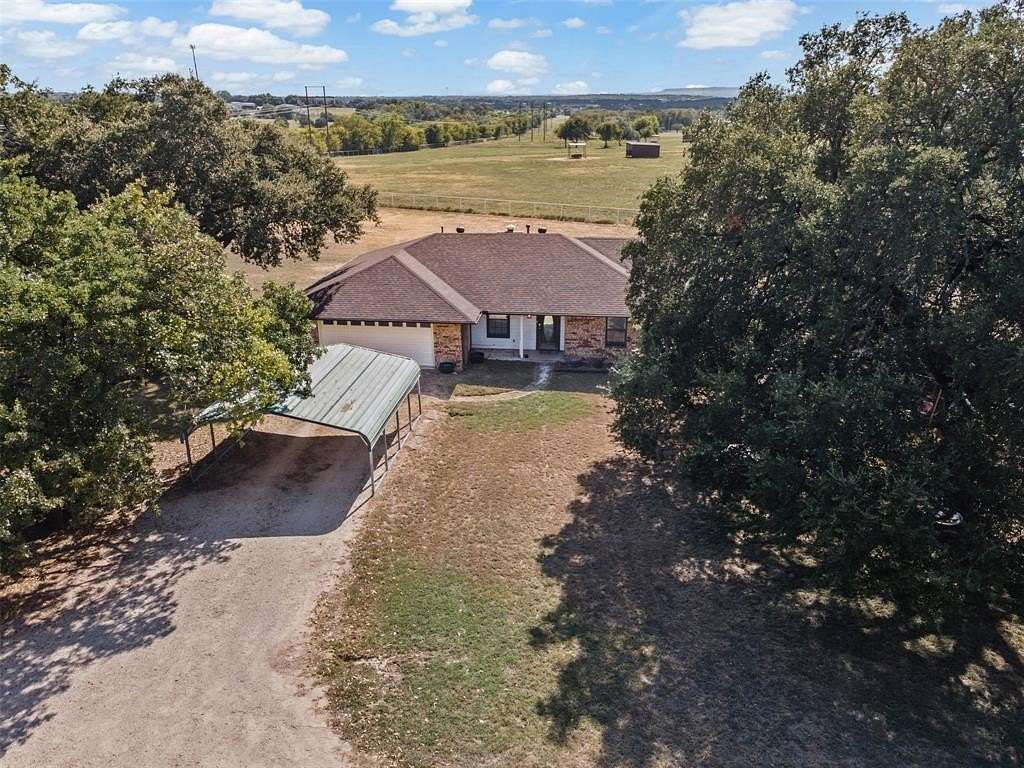 4 Acres of Residential Land with Home for Sale in Granbury, Texas