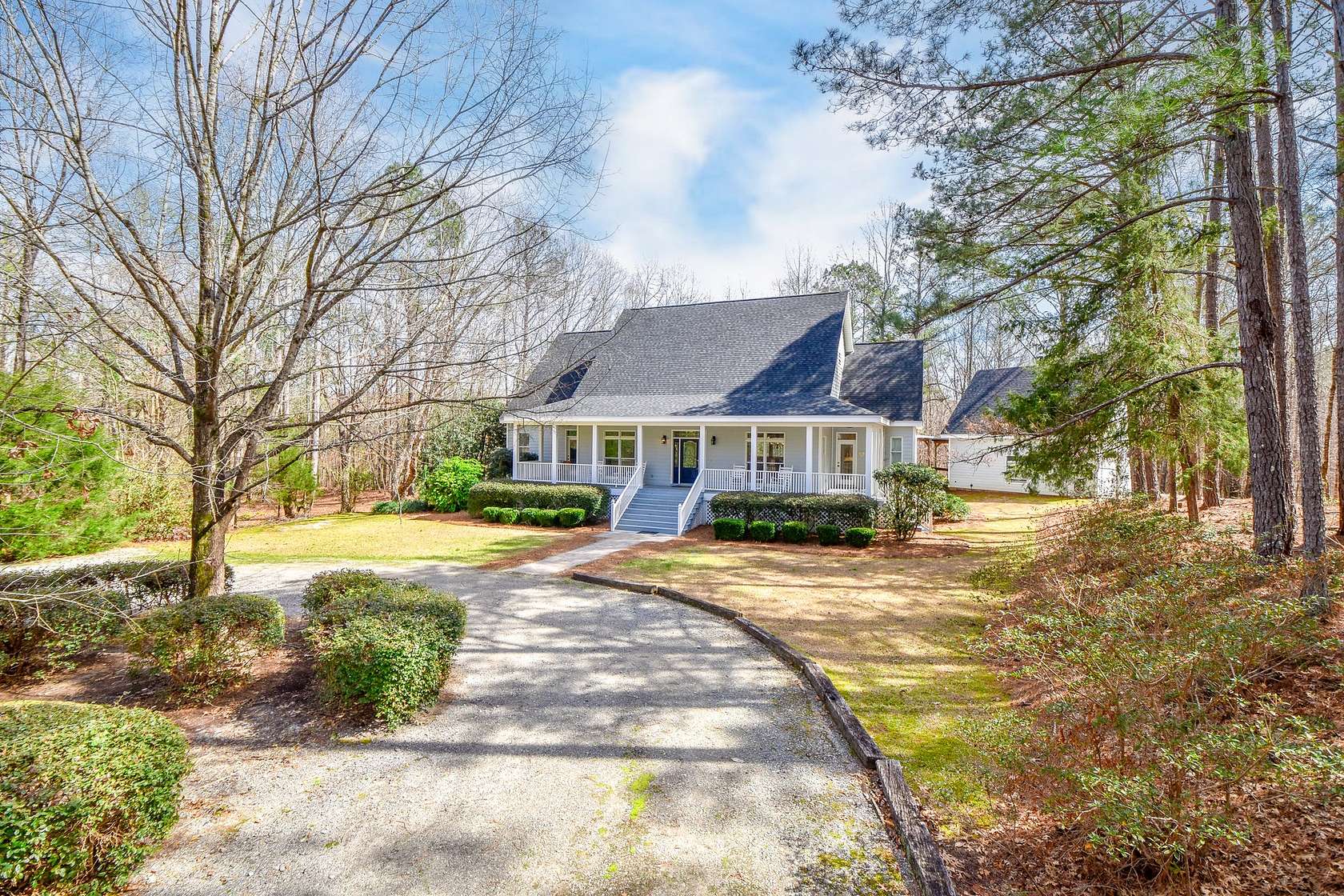 24 Acres of Land with Home for Sale in Eclectic, Alabama