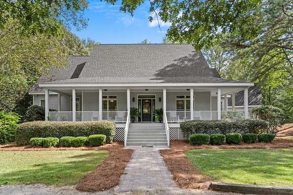 24 Acres of Land with Home for Sale in Eclectic, Alabama