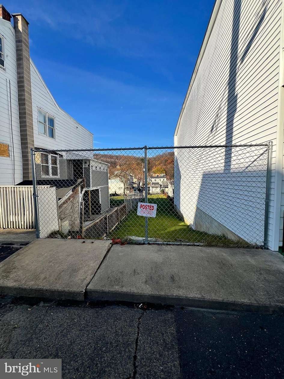 0.05 Acres of Land for Sale in Girardville, Pennsylvania