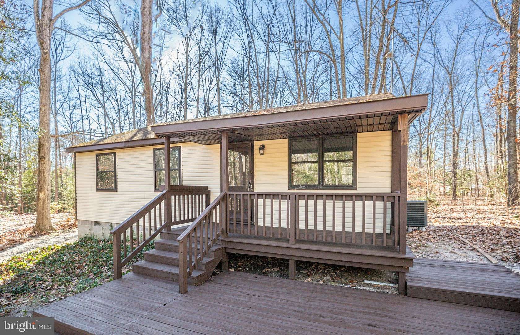 6 Acres of Residential Land with Home for Sale in Doswell, Virginia