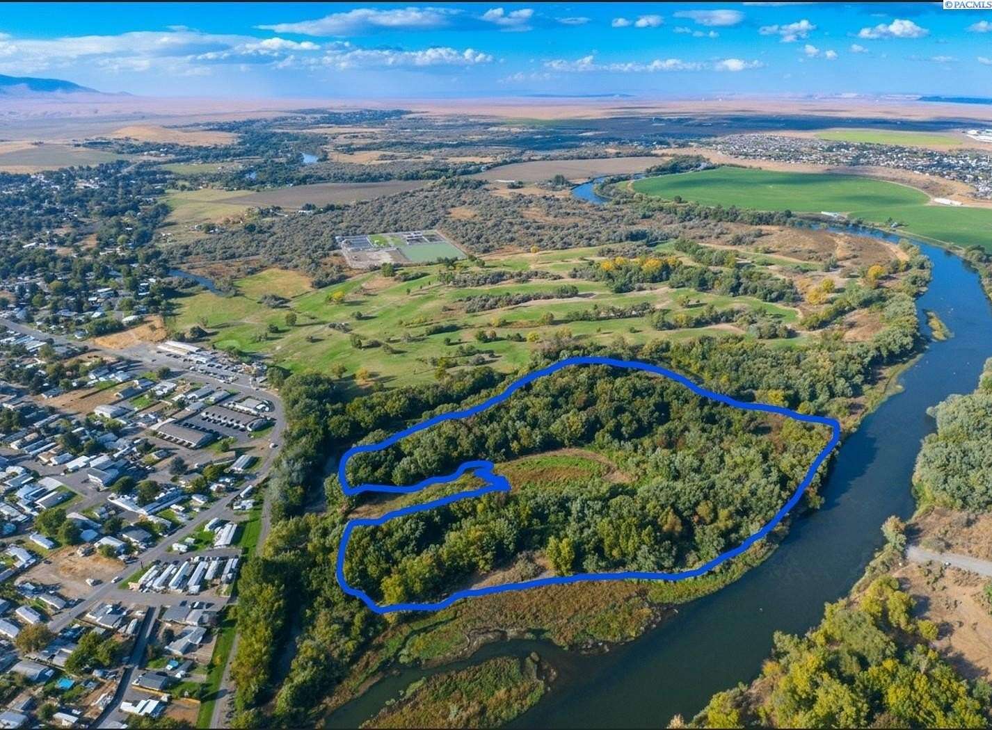 13.7 Acres of Land for Sale in Richland, Washington